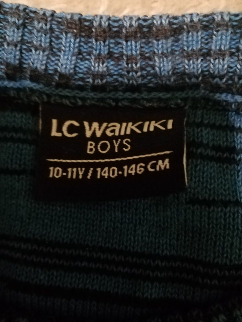 Пуловер и риза за момче LC WAIKIKI  10-11 години