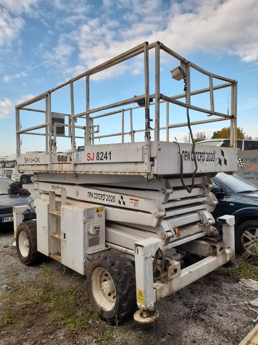 Дизелова вишка 12.5м.