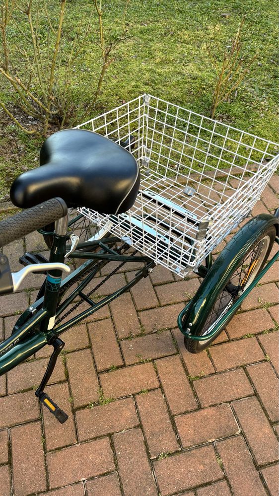 Bicicleta cu 3 roți