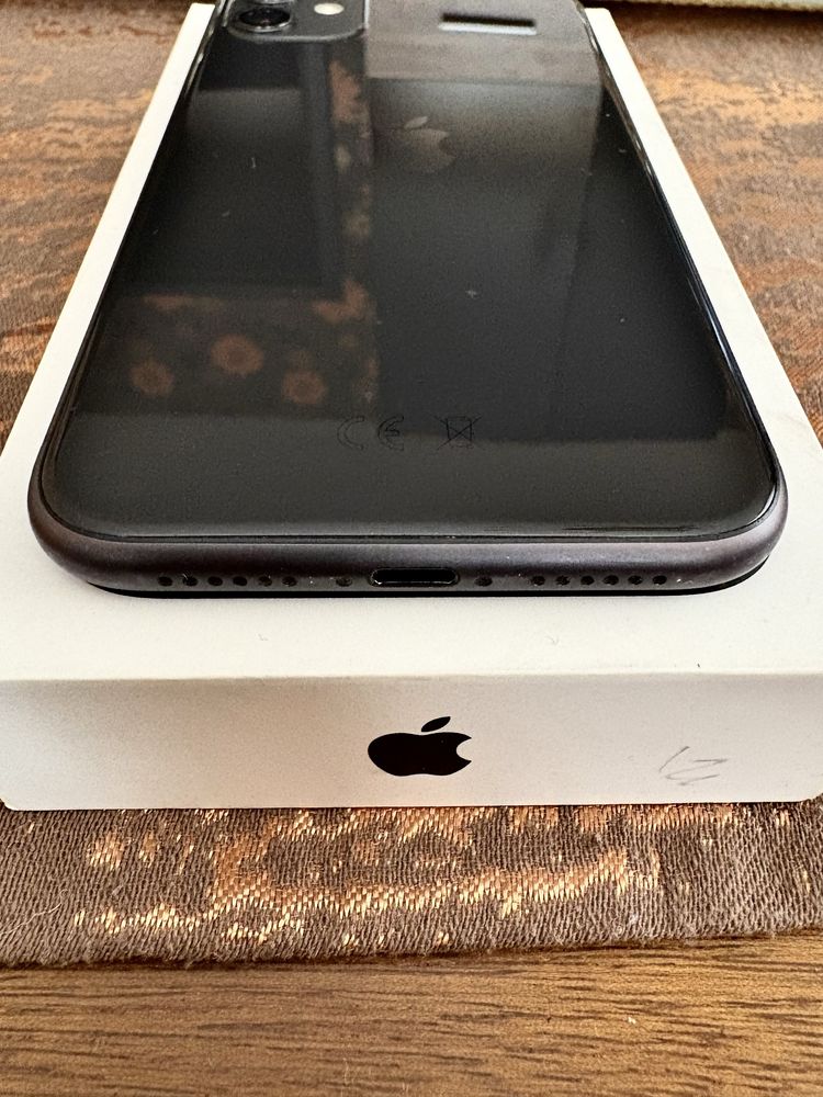 Iphone 11 64GB..