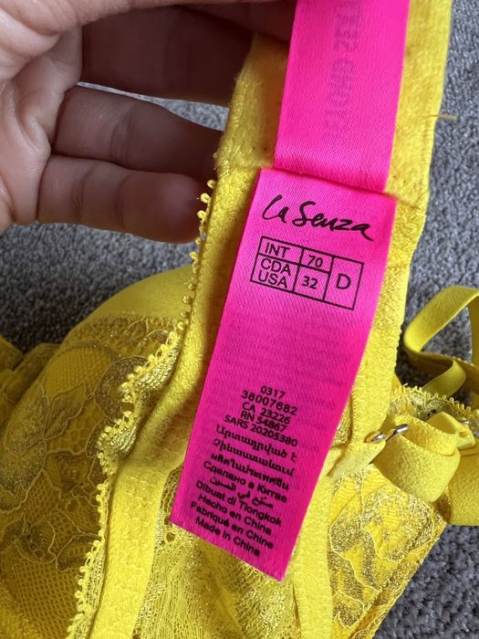 Sutien La Senza - galben, push up