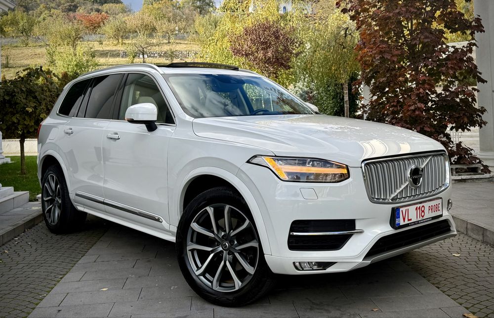 Volvo XC90 D5 AWD Inscription Full Option! Garantie 12 Luni!