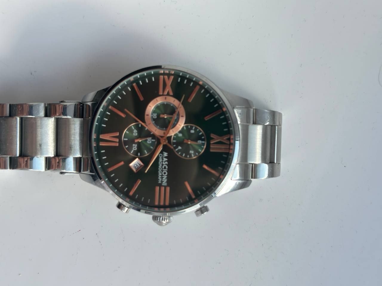 Продам часы *MASCIONNI-CHRONOGRAPH*.в идеальном состояние