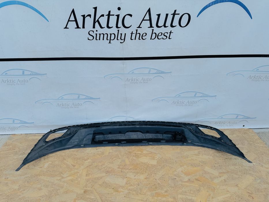 Spoiler inferior bara spate Audi Q8 S Line cod 4M8807521