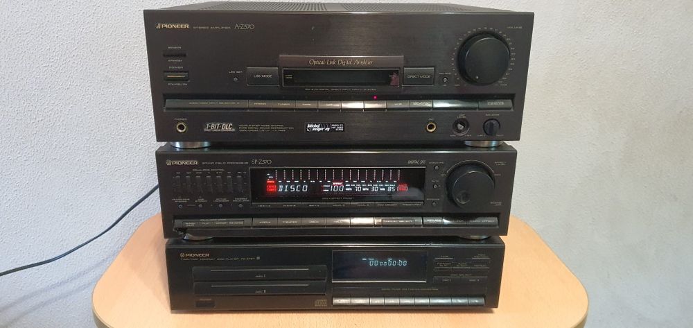 Vând linie Pioneer!