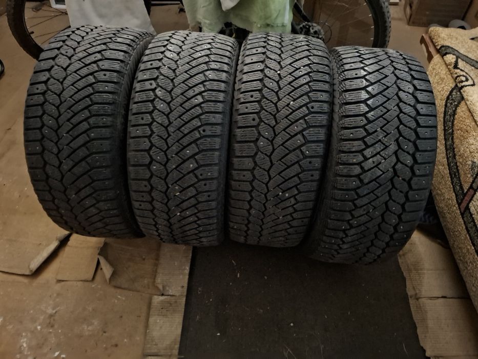 Продаю зимние шины