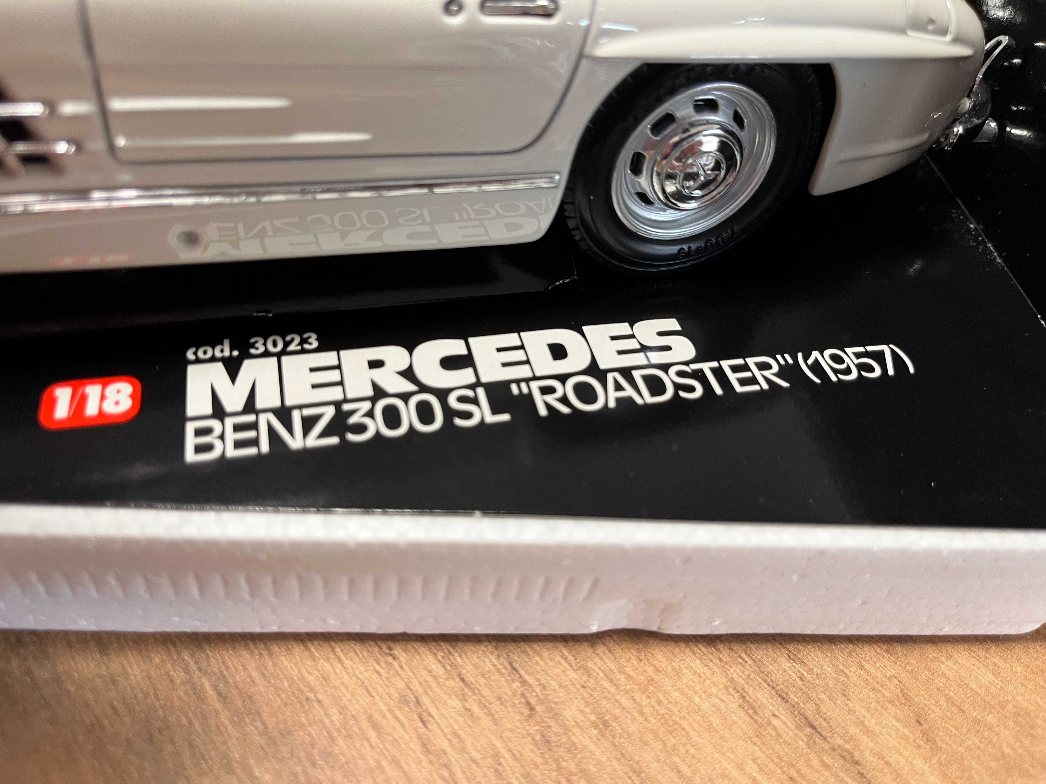 Рядък модел метална колекционерска количка MERCEDES 300 SL 1957г 1:18
