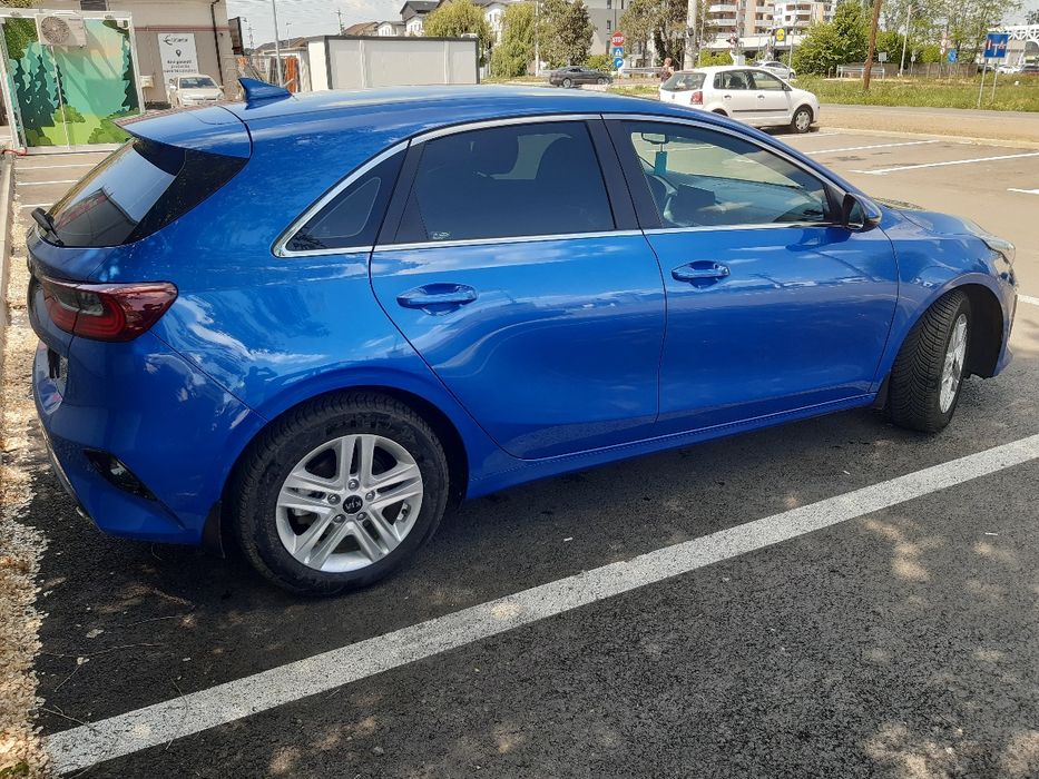 Vand KIA CEED 2020 ,1353cm,140CP,impecabila