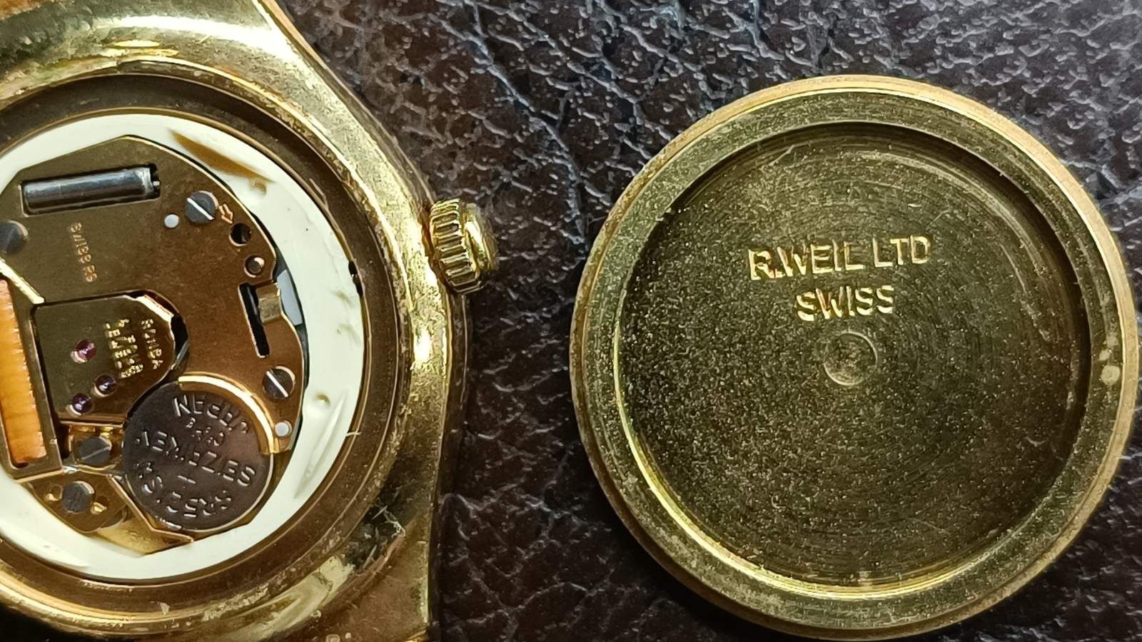 Raymond Weil 18k Gold SWISS Quartz Black Dial Gold Tone Ladies Watch 8