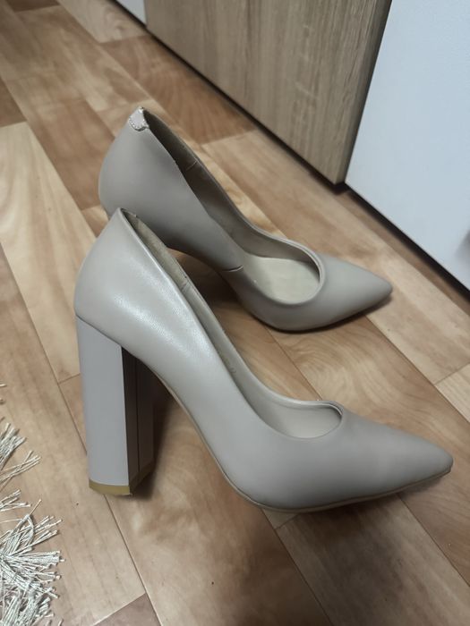 туфли женские продаются.в хорошем состояний