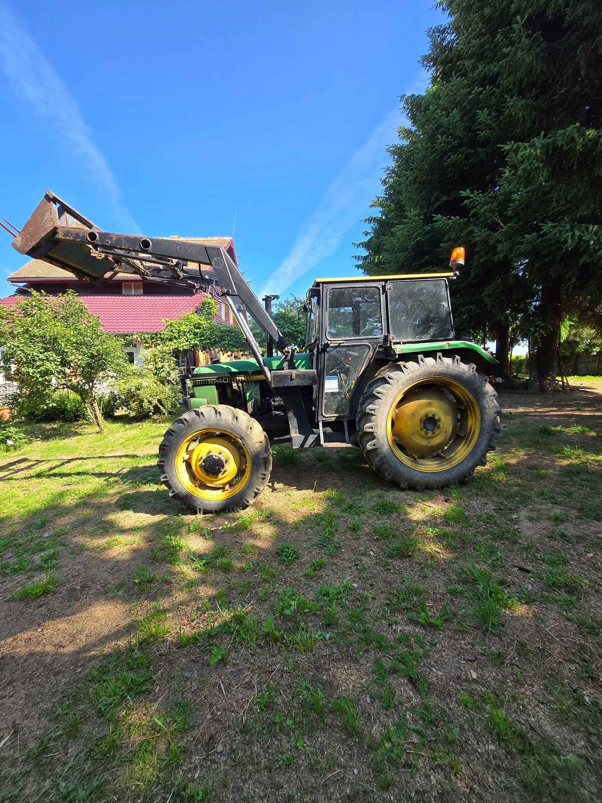 Tractor John Deere 1640 4x4 (schimb ulei motor/hidraulic/baterii noi)