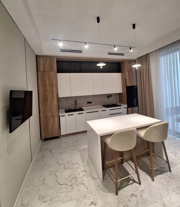 Продается дом  Мирзо-Улугбекский  район,  Амир-Темур