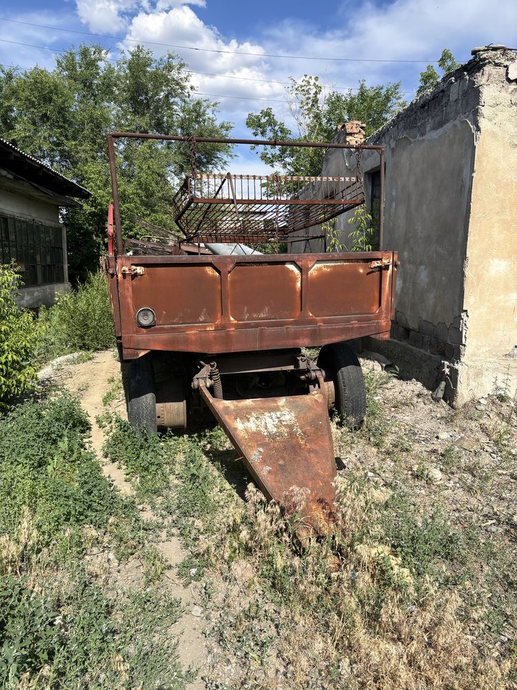 Продам прицеп от камаза