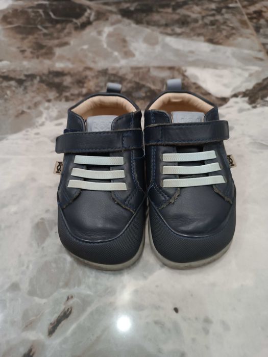 Боси обувки за дете