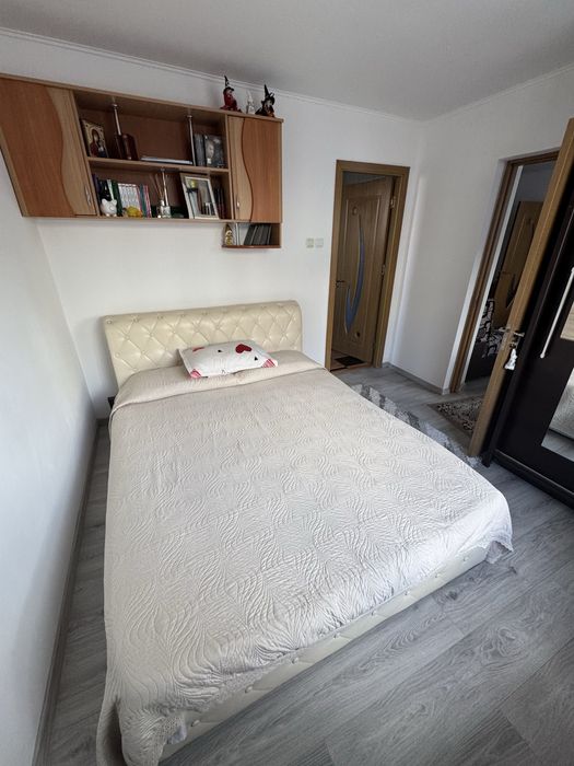 Apartament de vanzare ostra