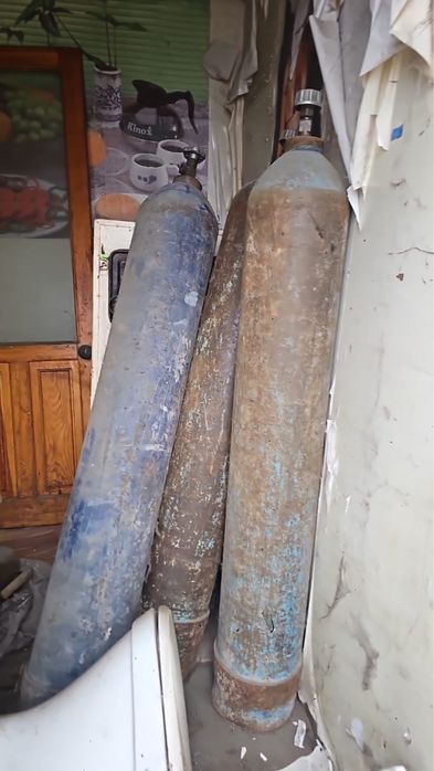 Кислородные балоны 3 штуки