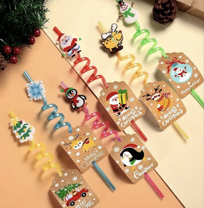 Кокедни чаши със сламка