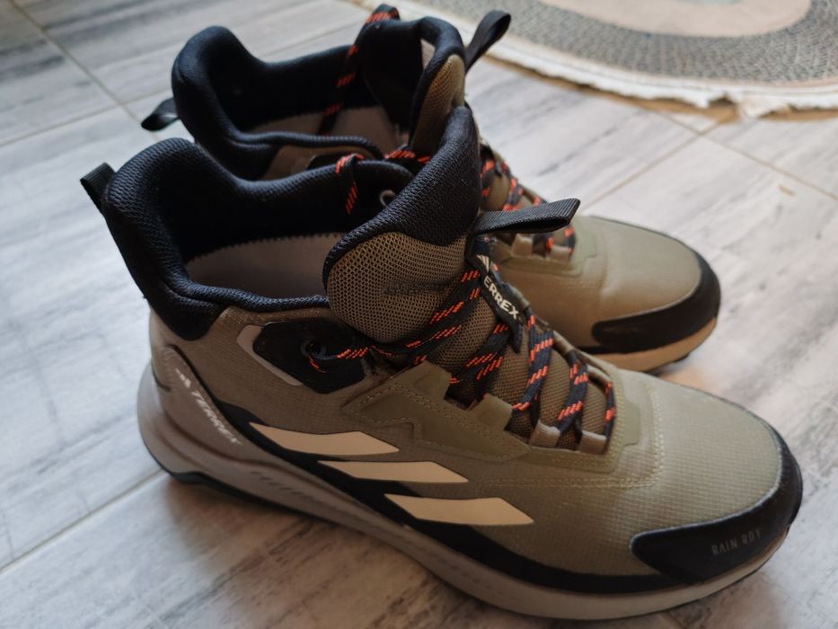 Adidas Terrex 41.5