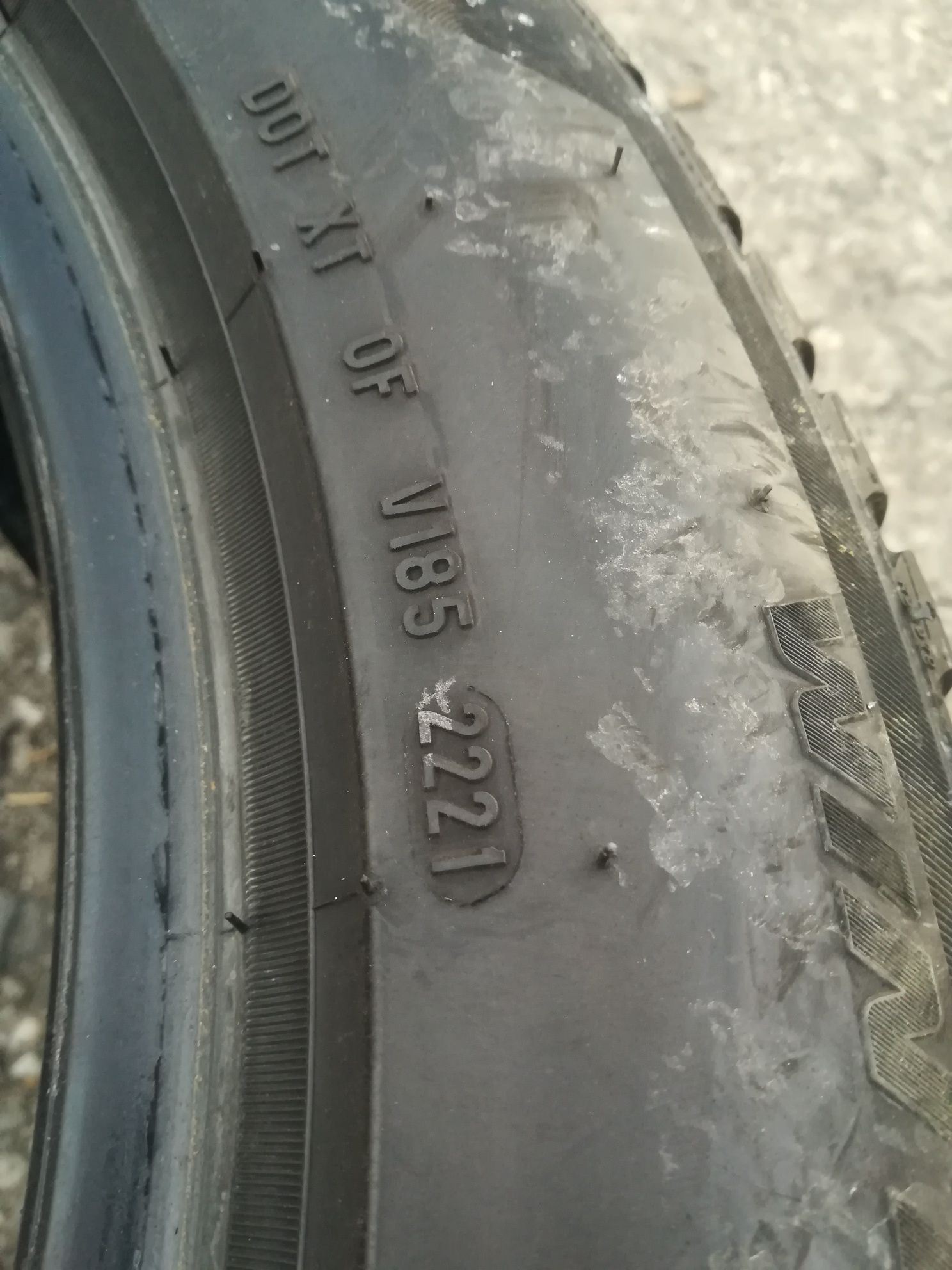 Перфектни 4бр.245/50/19 Pirelli Sottozero 3 dot2521