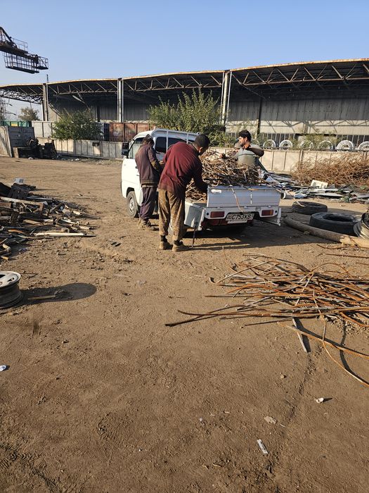 Metallom olamiz. Металлолом переработка самавывоз. Metalom.  Metalalom