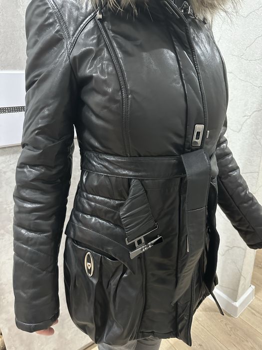 Продам дубленку бугатти, размер 42