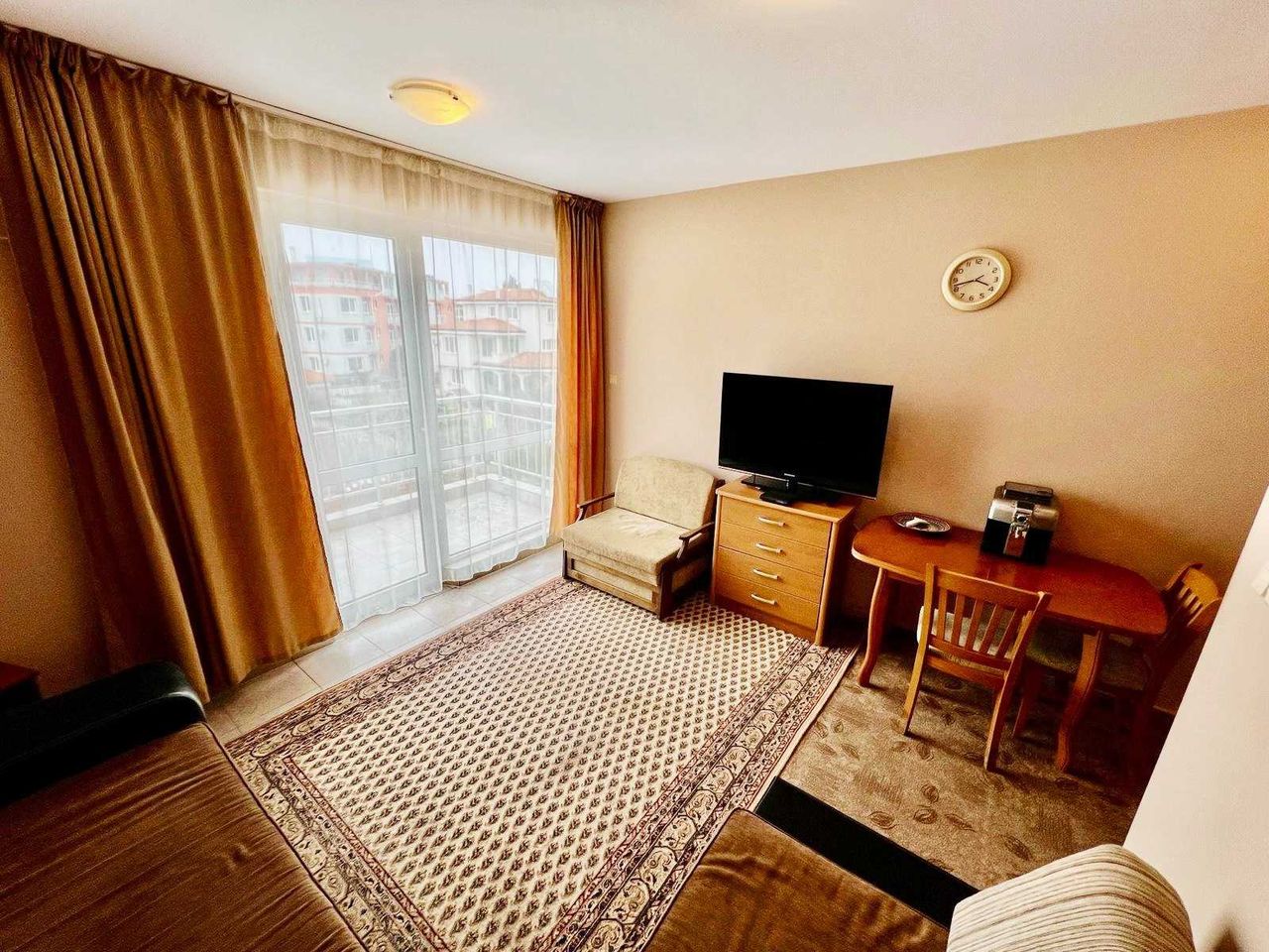 Продава се Едностаен апартамент в с. Равда, Област Бургас - 38 кв.м за 1382 €/кв.м - Снимка #3