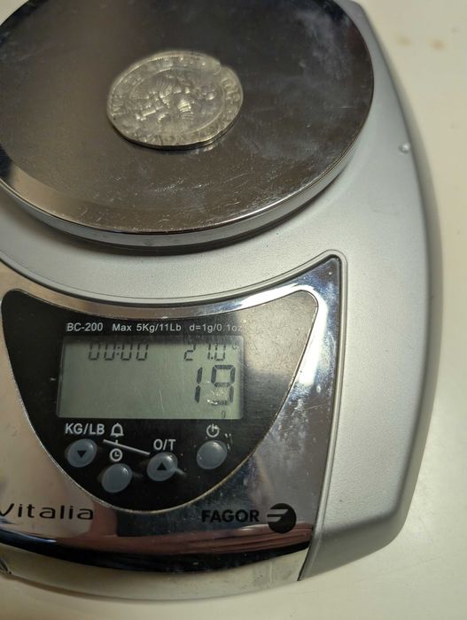 Антична сребърна монета