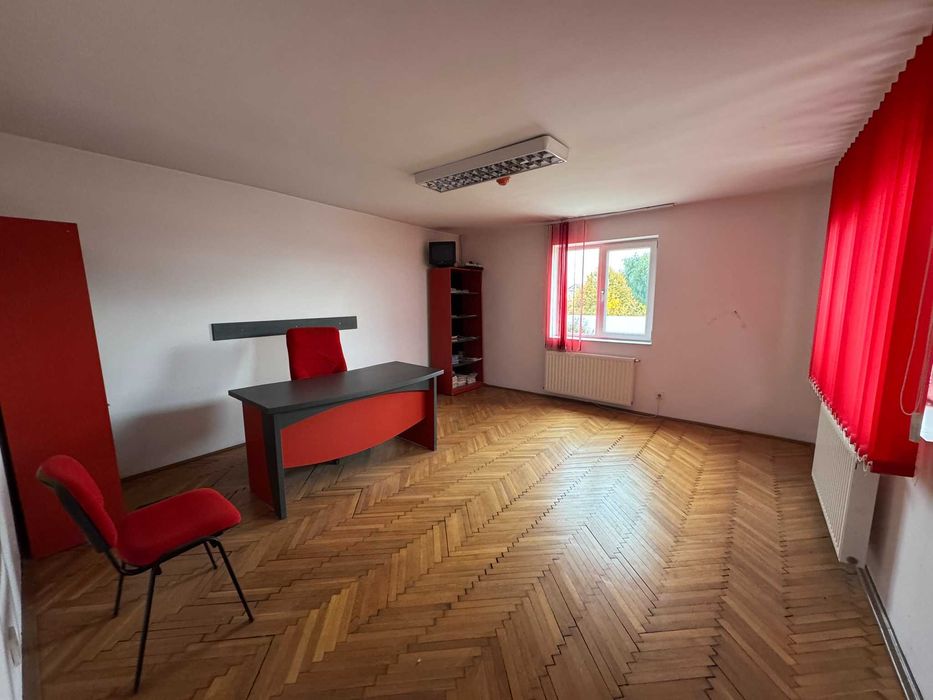 Showroom + Birouri + Hala  : Proprietate 3000 m2 pe Calea Bucuresti