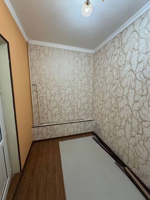 Аренда квартира 2комнатная на 2м этаже 4этажного дома