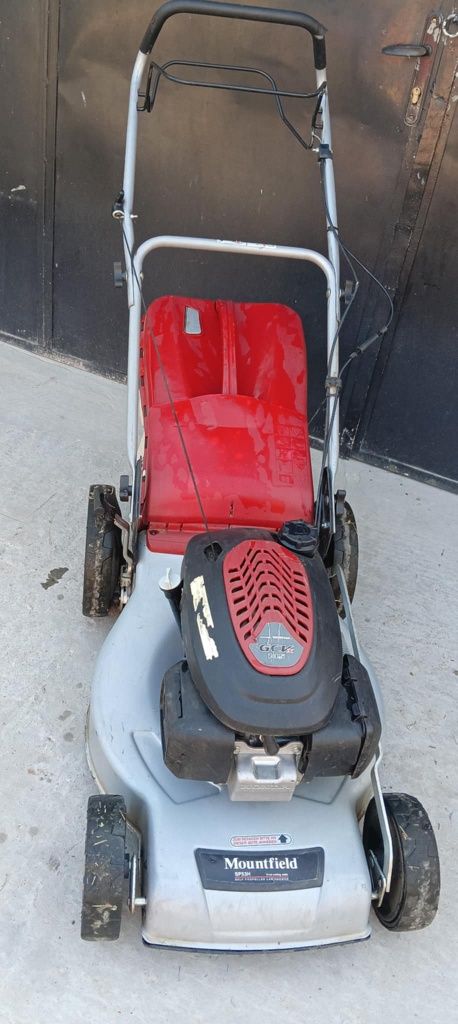 Косачка със самоход Honda GCV