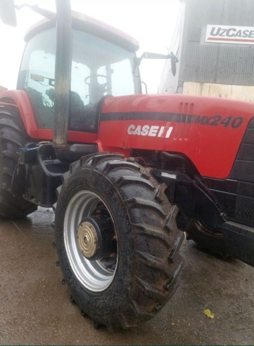 Case MX 240 сотилади