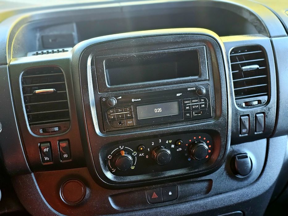 Vivaro 2016/ 252000 km/ recent adus