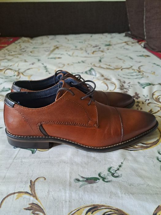 OKAZIE!!!  Pantofi eleganti din piele de calitate superioara,noua nr 4