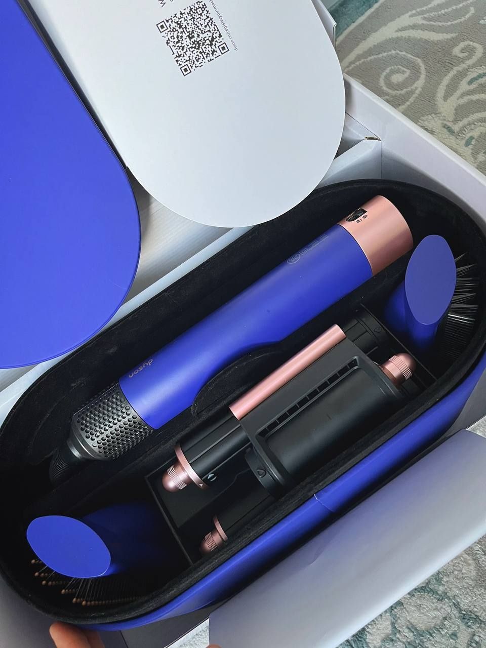 Dyson airwrap complete long gift edition стайлер 1300 W