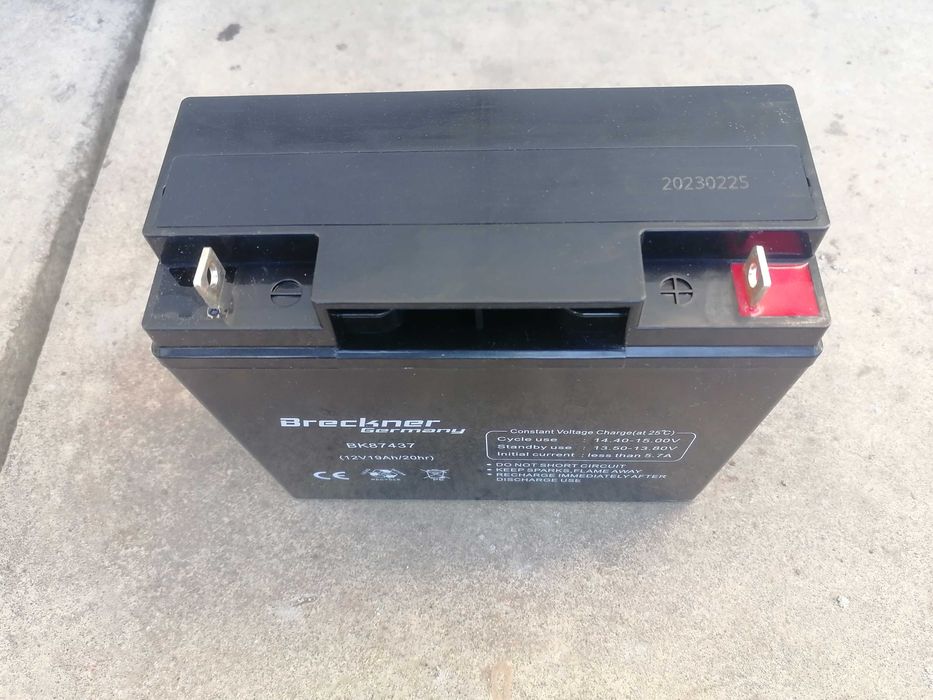 Baterie pentru sistem solar 12 V 19 Ah