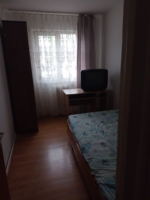 Apartament de închiriat