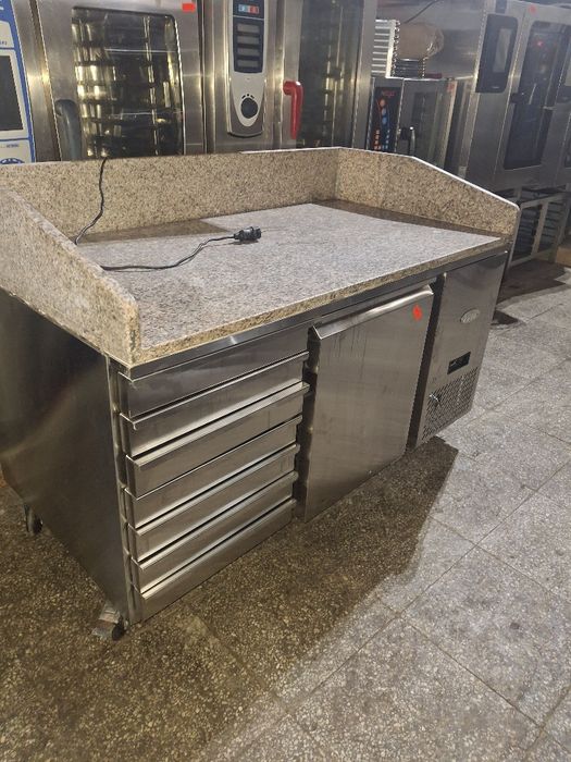 Хладилна маса за пица 60/40 тава