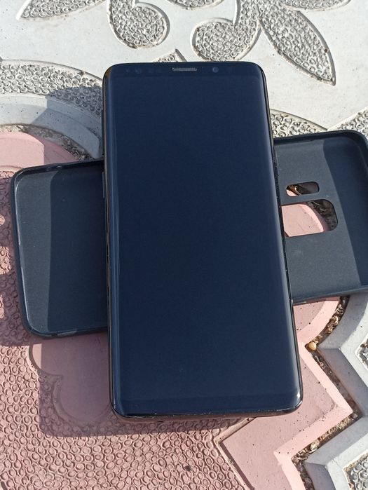 Samsung s9 64gb.
