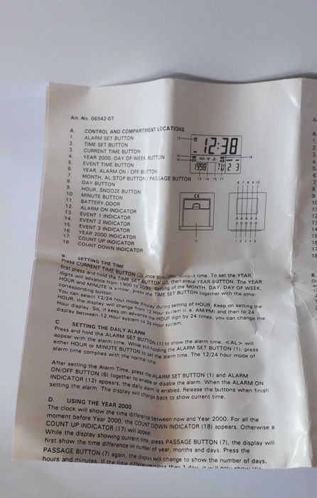 часовник антикварен, куб марка Рееко  Reeko, будилник, календар