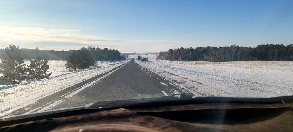 Продам дом полностью с хозяйством.