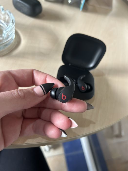 Безжични слушалки Beats by Dre FIT PRO с ANC Beats-black