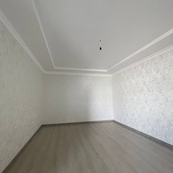 Куктеракдан утганда Генерал мактаб кучада 3.5 сотиг 4 хона сотилади