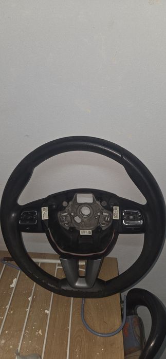 Volan cu comenzi vw , seat toledo leon ibiza
