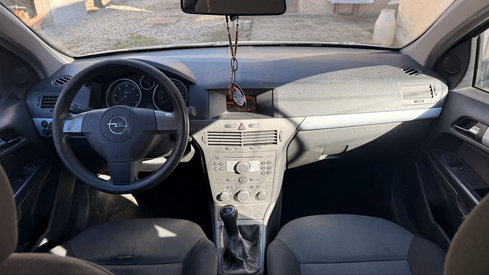 Opel Astra H 1.7