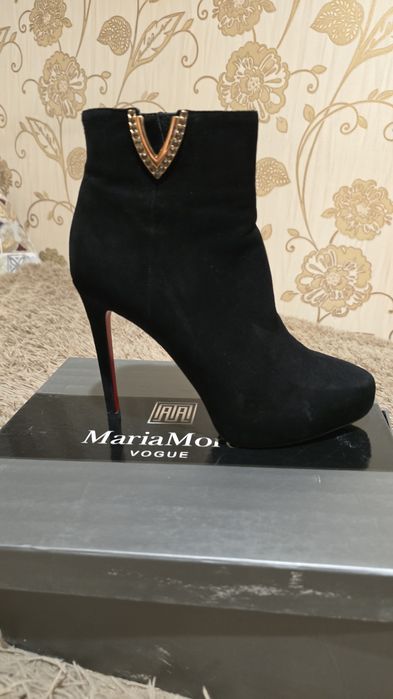 Продам  классные  ботильоны!!