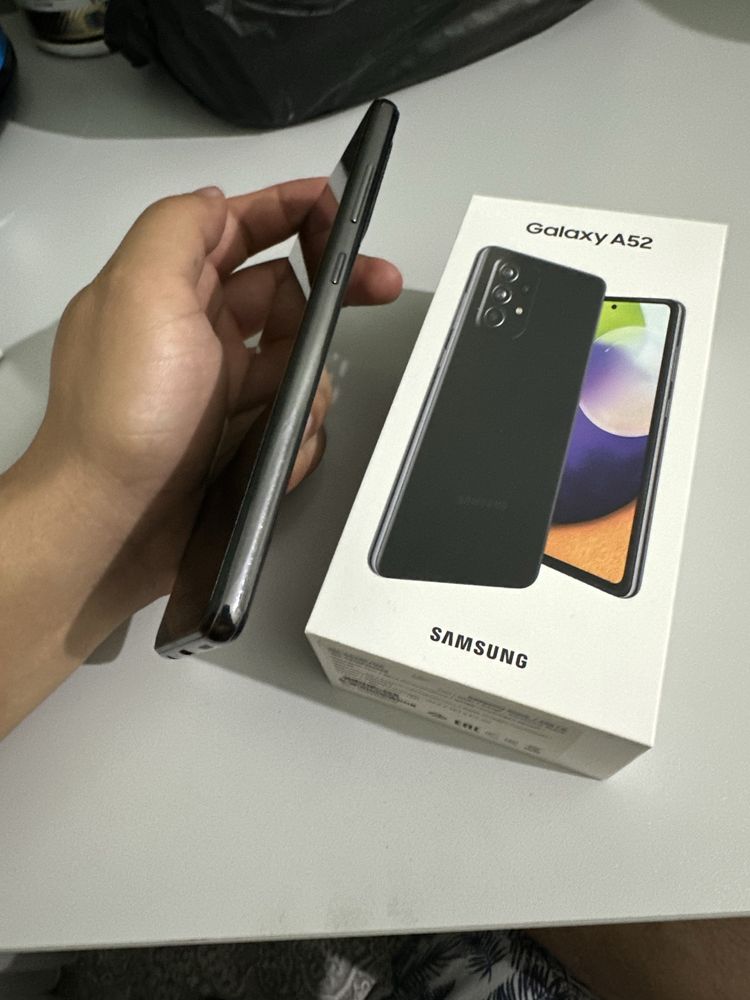 Samsung A52 8/256 vietnam