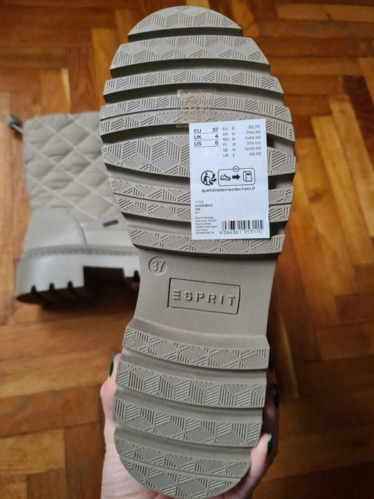Esprit botine/ cizme de iarna - 37