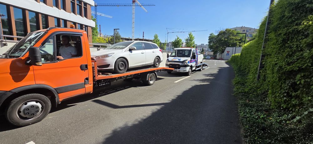 Tractari auto moto dube utilaje Platforma A0 A1 A2 A3 adistenta rutier
