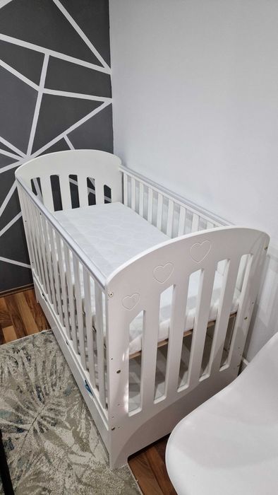 Patut bebe din lemn multifunctional Paula Grey + Saltea Cocos