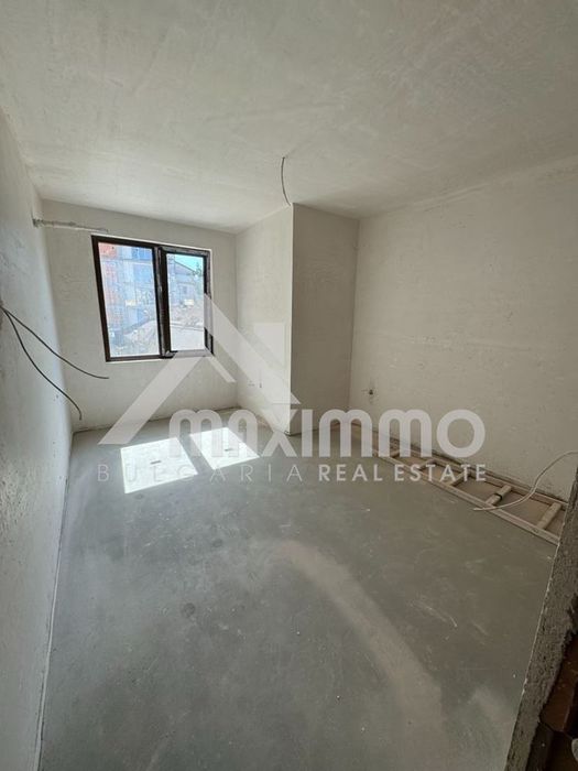 Продава се Тристаен апартамент в Варна, Колхозен пазар - 74 кв.м за 1649 €/кв.м - Снимка #3